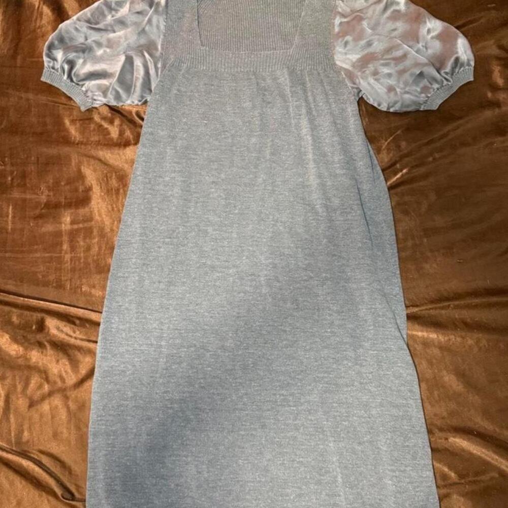Bcbgmaxazria gray sweater midi dress